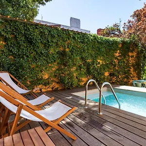 Metropolitan Living - Janelas Verdes , Lisboa Portugal